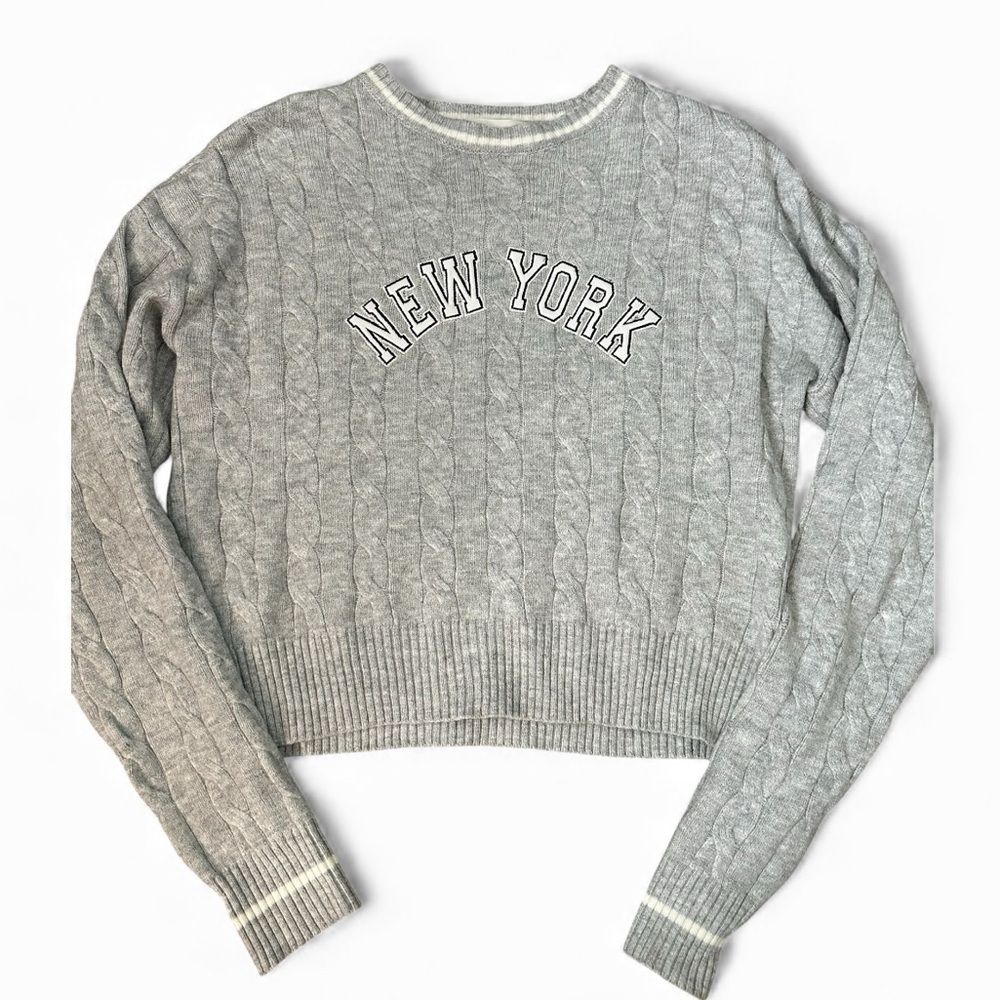 No Boundaries Gray Cable Knit Sweater NEW YORK